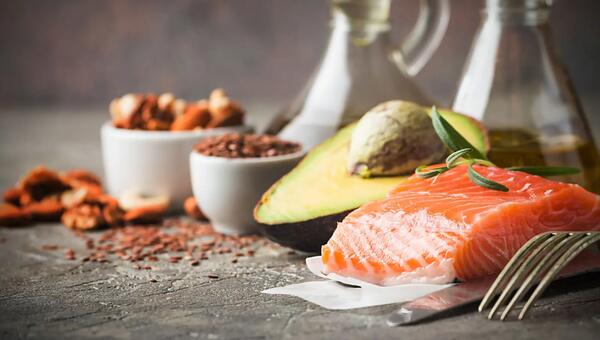 How to Incorporate Healthy Fats into Your Diet