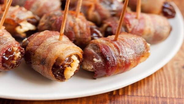 How To Make Easy Bacon-wrapped Dates