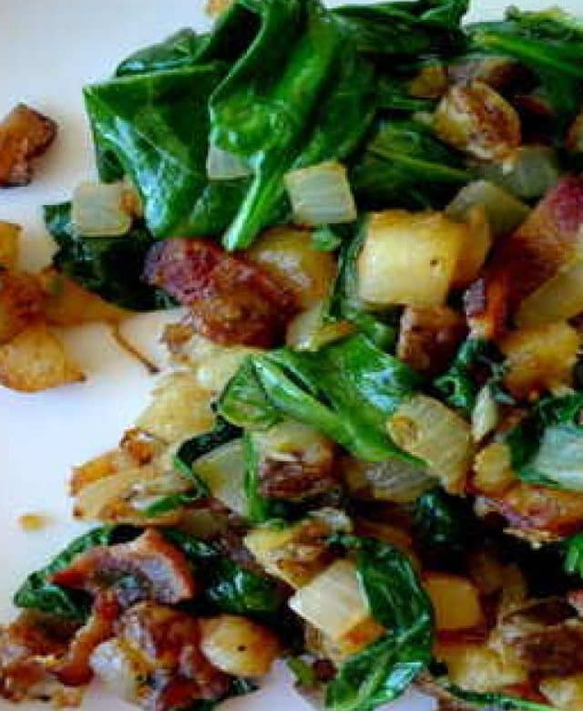 Cheesy Home Fries With Spinach And Peppers