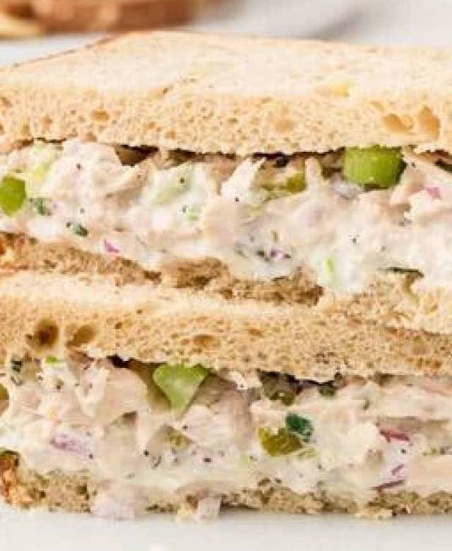 Tuna-Salad-sandwitch