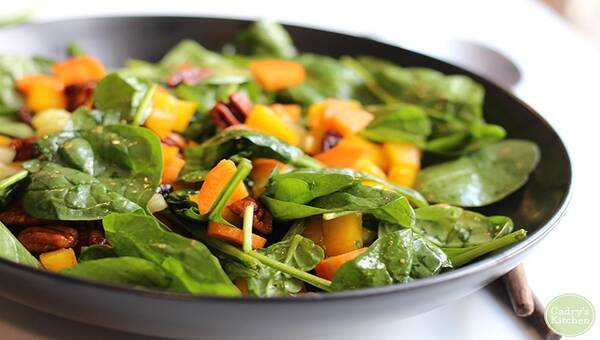 How To Make Spinach Salad