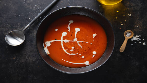 How To Make Easy Pizza Soup Or Dressed-up Tomato Soup