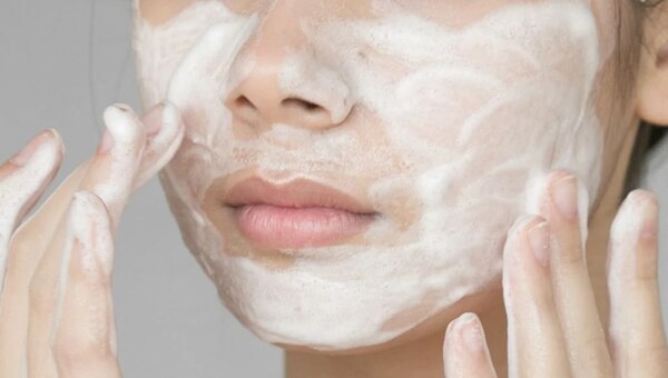 How to Improve Your Skin’s Natural Barrier with Skincare